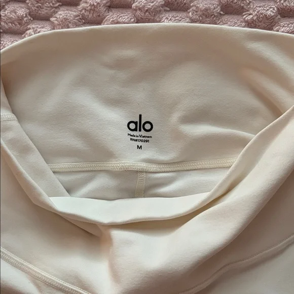 Airbrush High-Waist Bootcut Legging - Picture 9 of 10